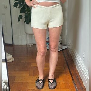 SOLID & STRIPED “The Celeste Short” in Ecru